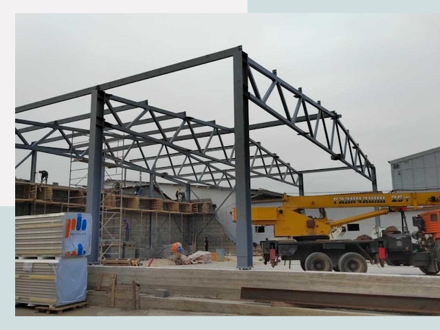 Строительство цехов в Амурске